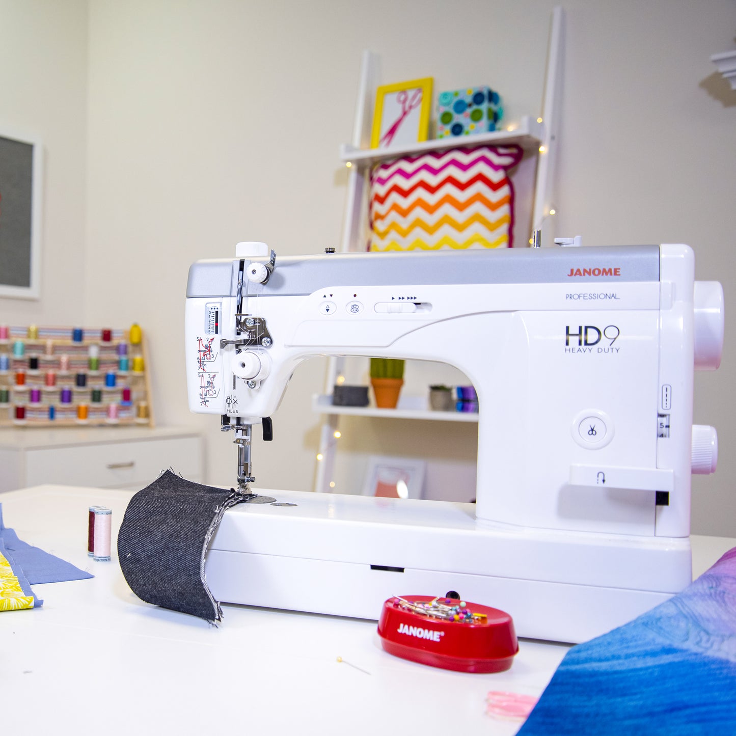 Janome - HD9 Professional