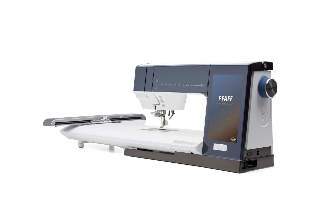 PFAFF - Creative Performance 950